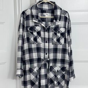 CHRISTOPHER AND BANKS Plaid Long Sleeve Tunic Size L